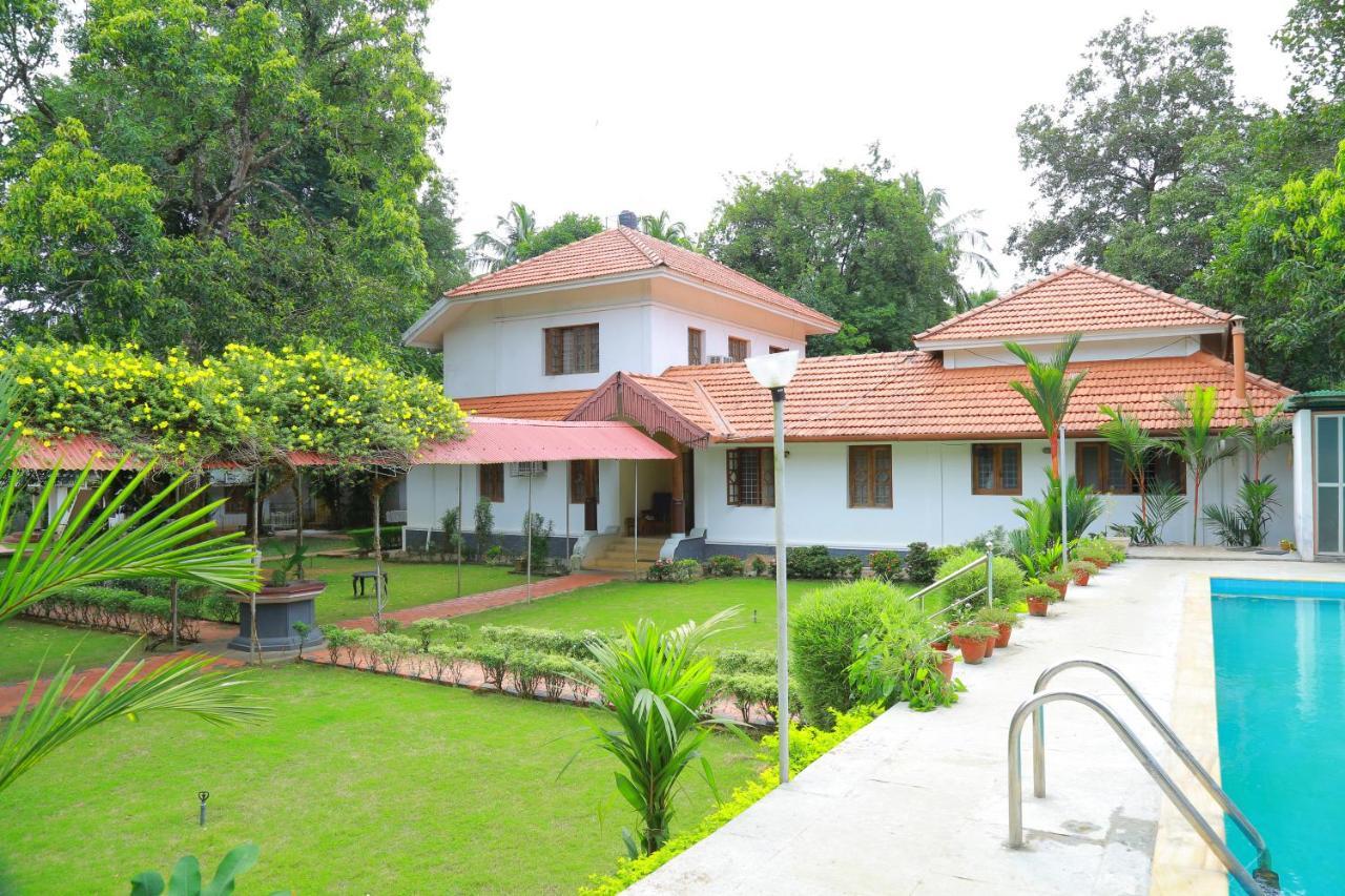 Ayuryogashram Heritage Thrissur Exterior photo